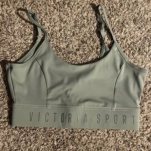 Victoria’s Secret sports bra size small